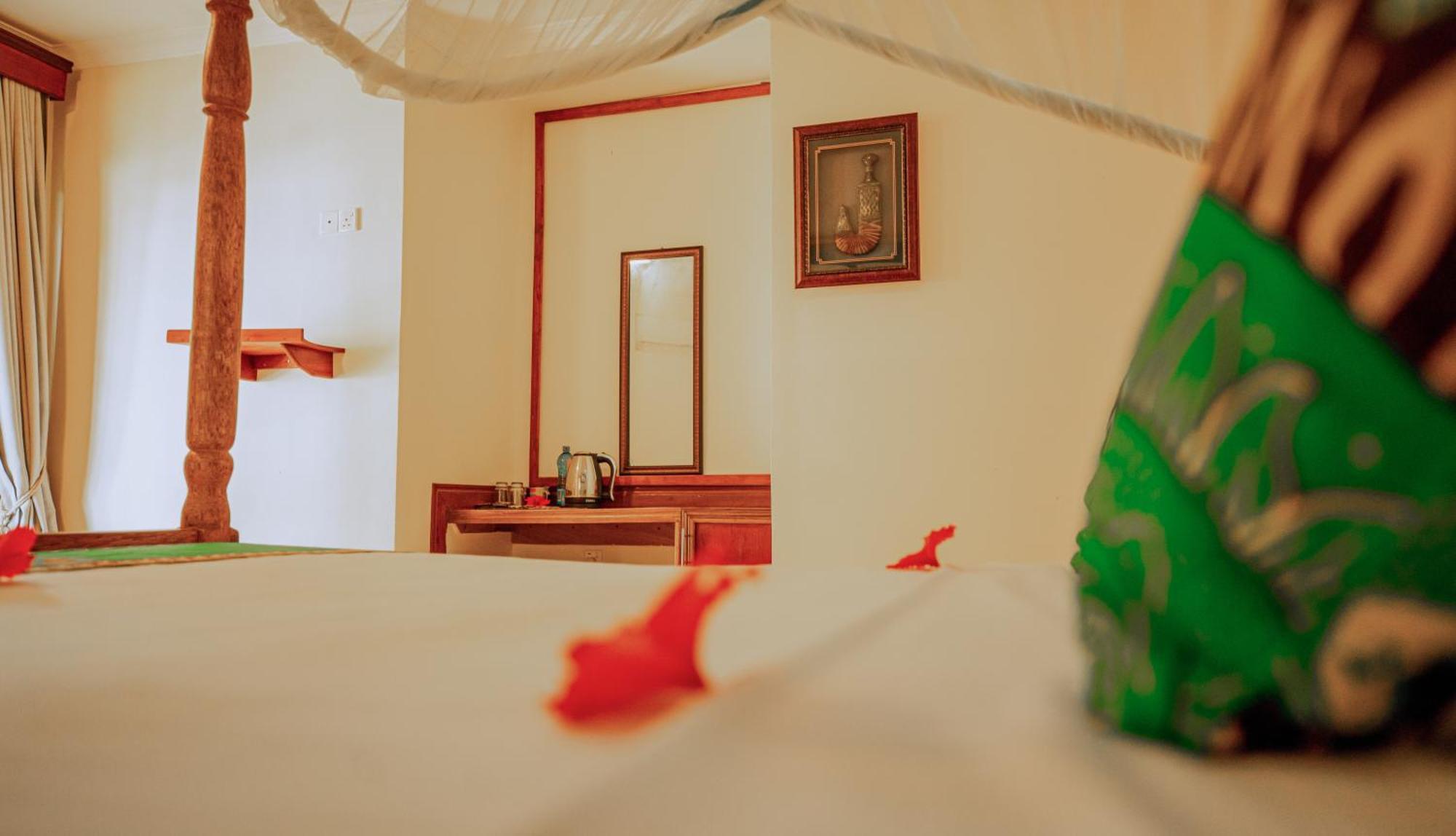 Sansi Kae Beach Resort Michamvi Buitenkant foto