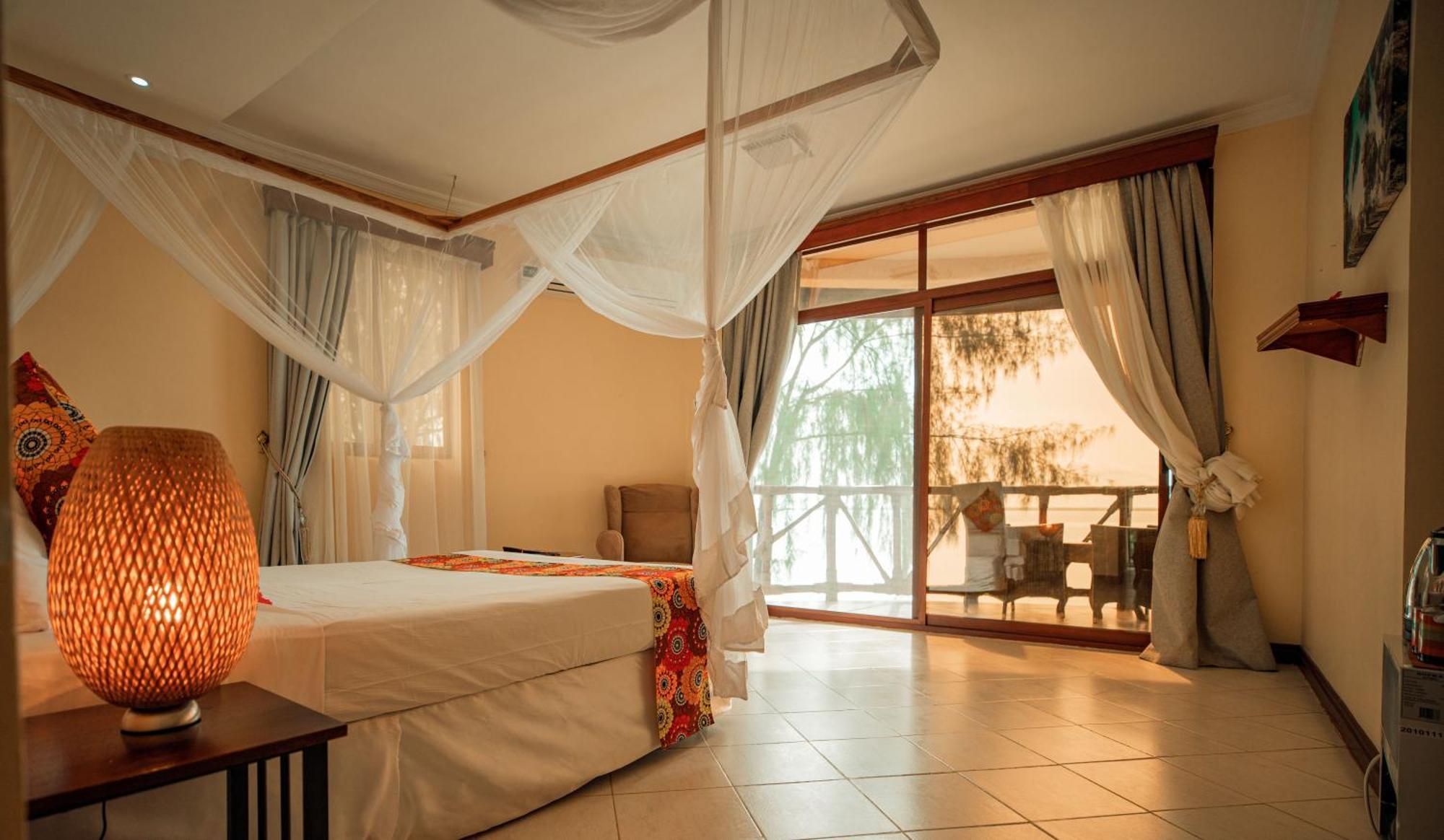 Sansi Kae Beach Resort Michamvi Buitenkant foto