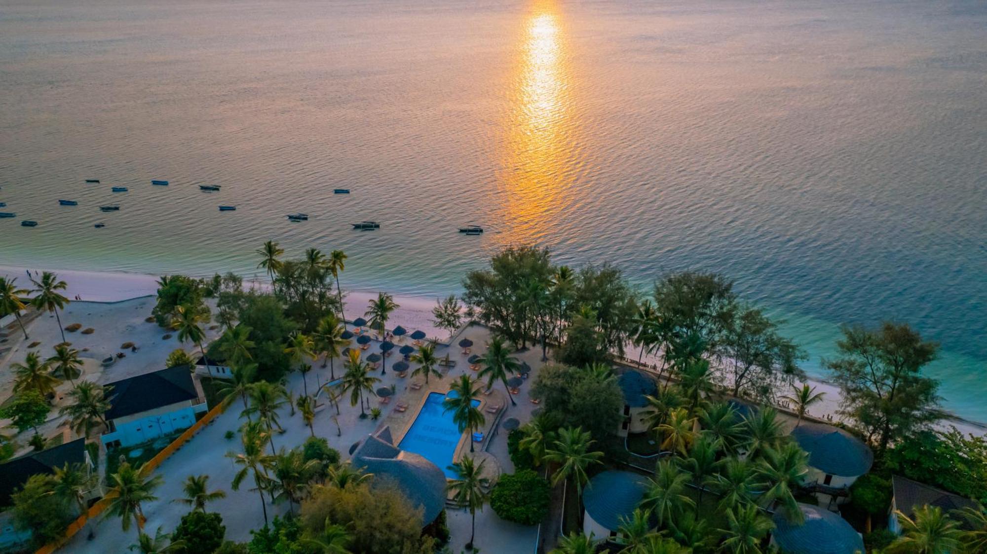 Sansi Kae Beach Resort Michamvi Buitenkant foto