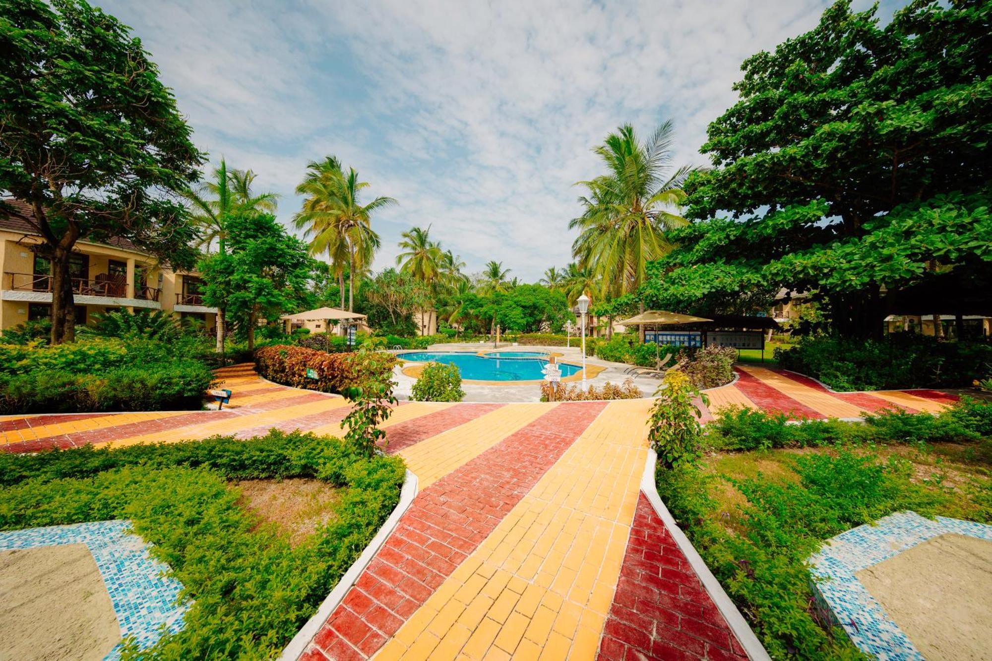 Sansi Kae Beach Resort Michamvi Buitenkant foto