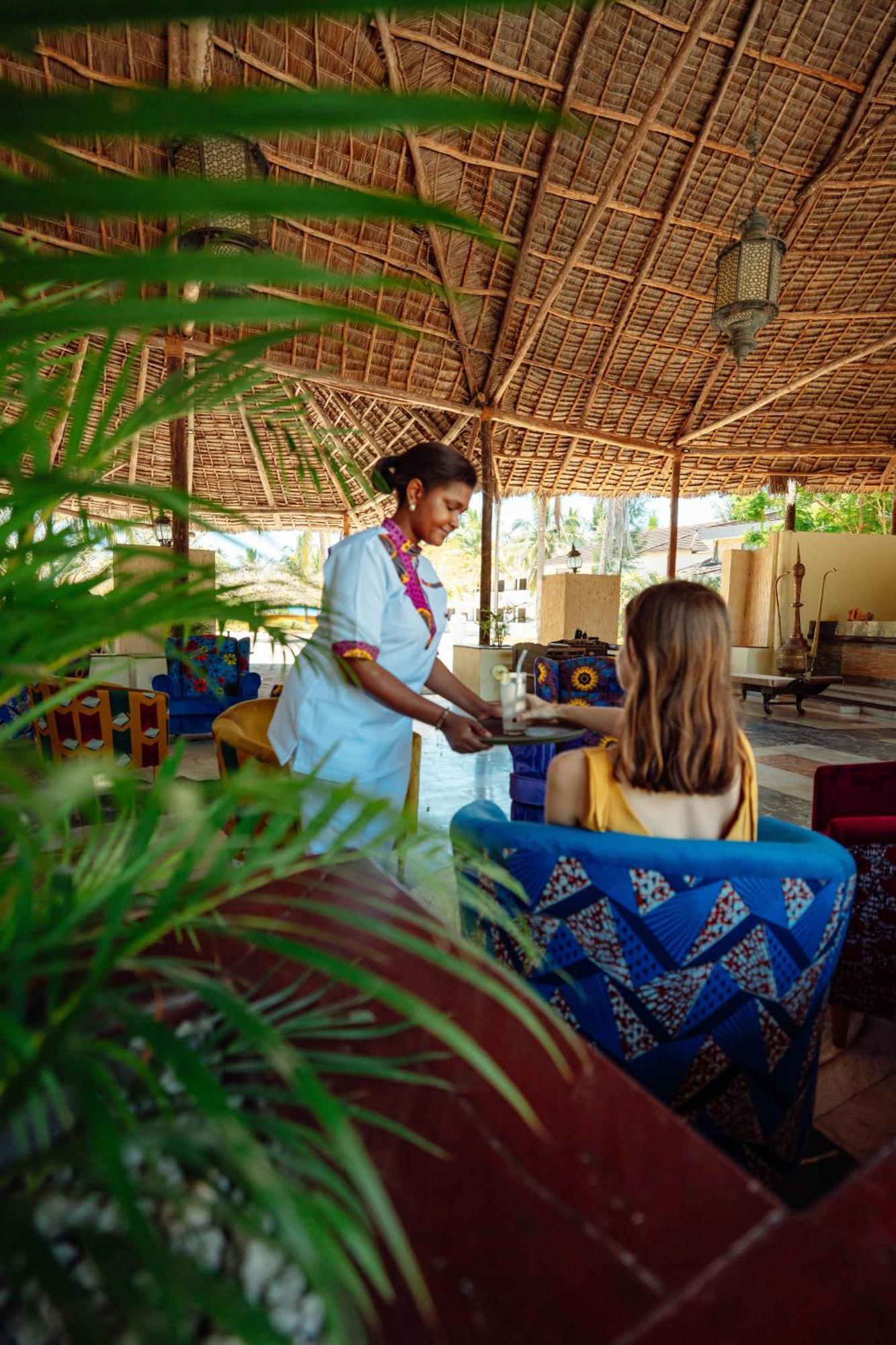 Sansi Kae Beach Resort Michamvi Buitenkant foto