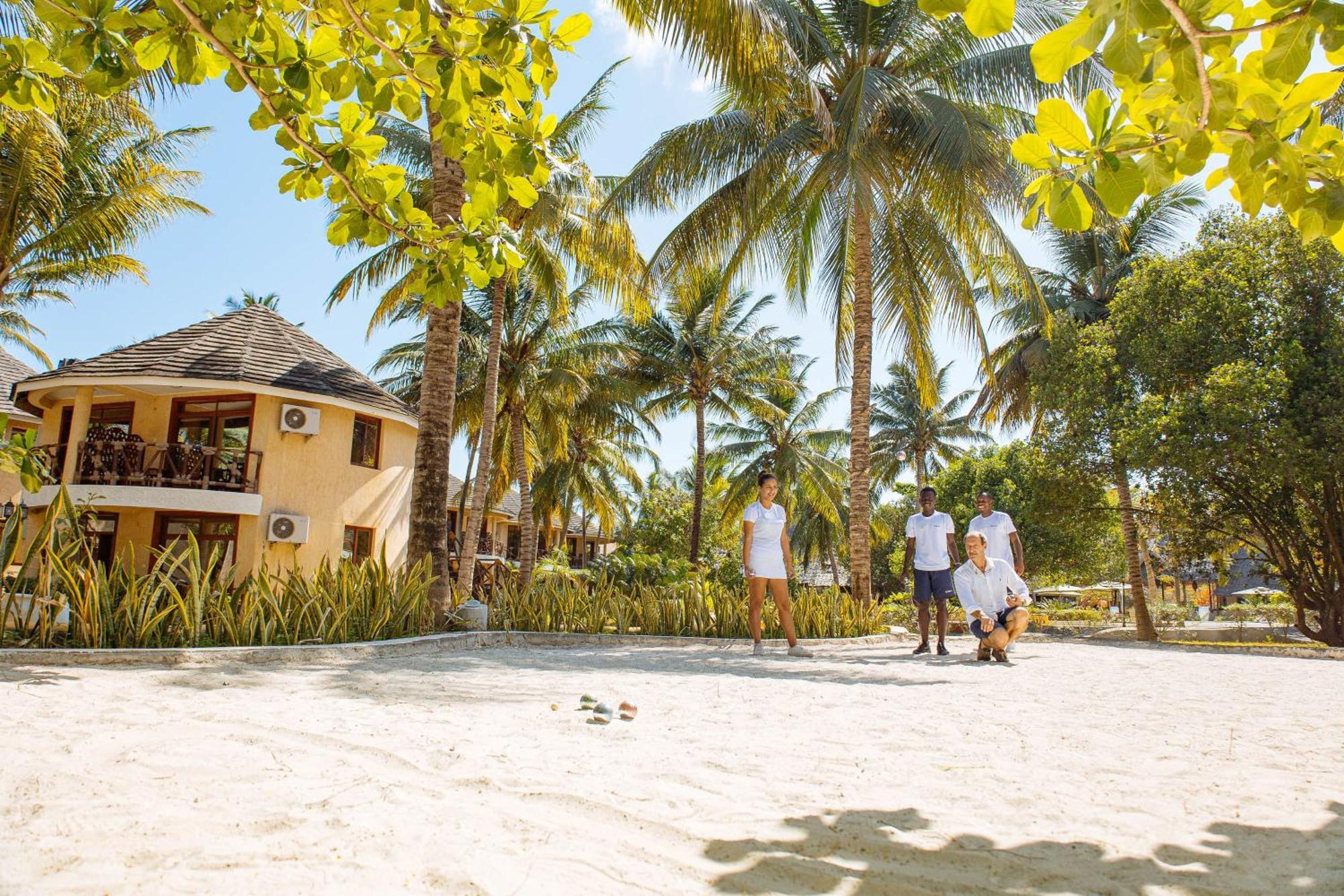 Sansi Kae Beach Resort Michamvi Buitenkant foto