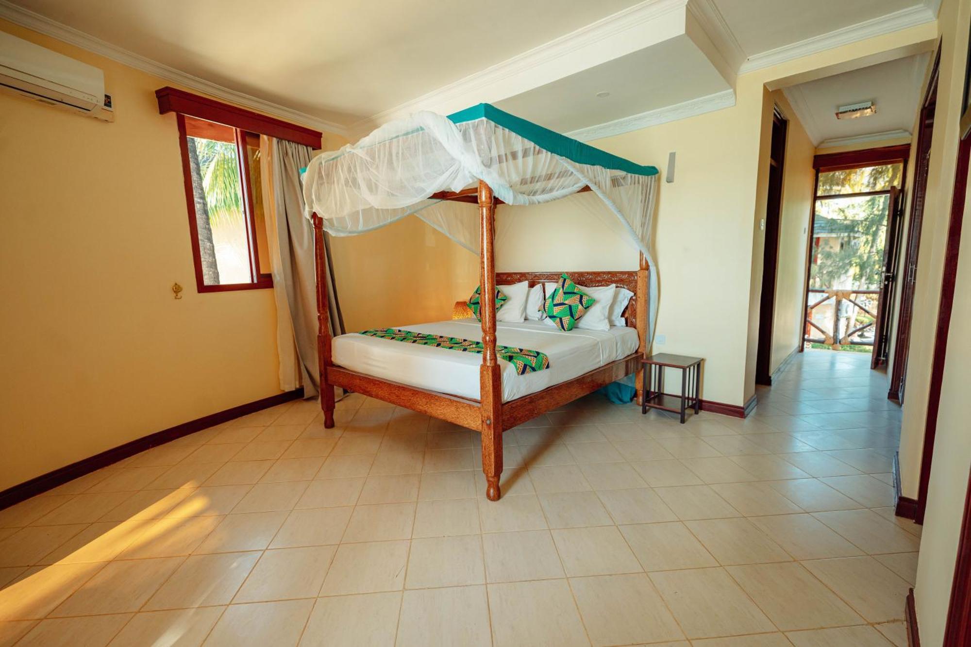 Sansi Kae Beach Resort Michamvi Buitenkant foto