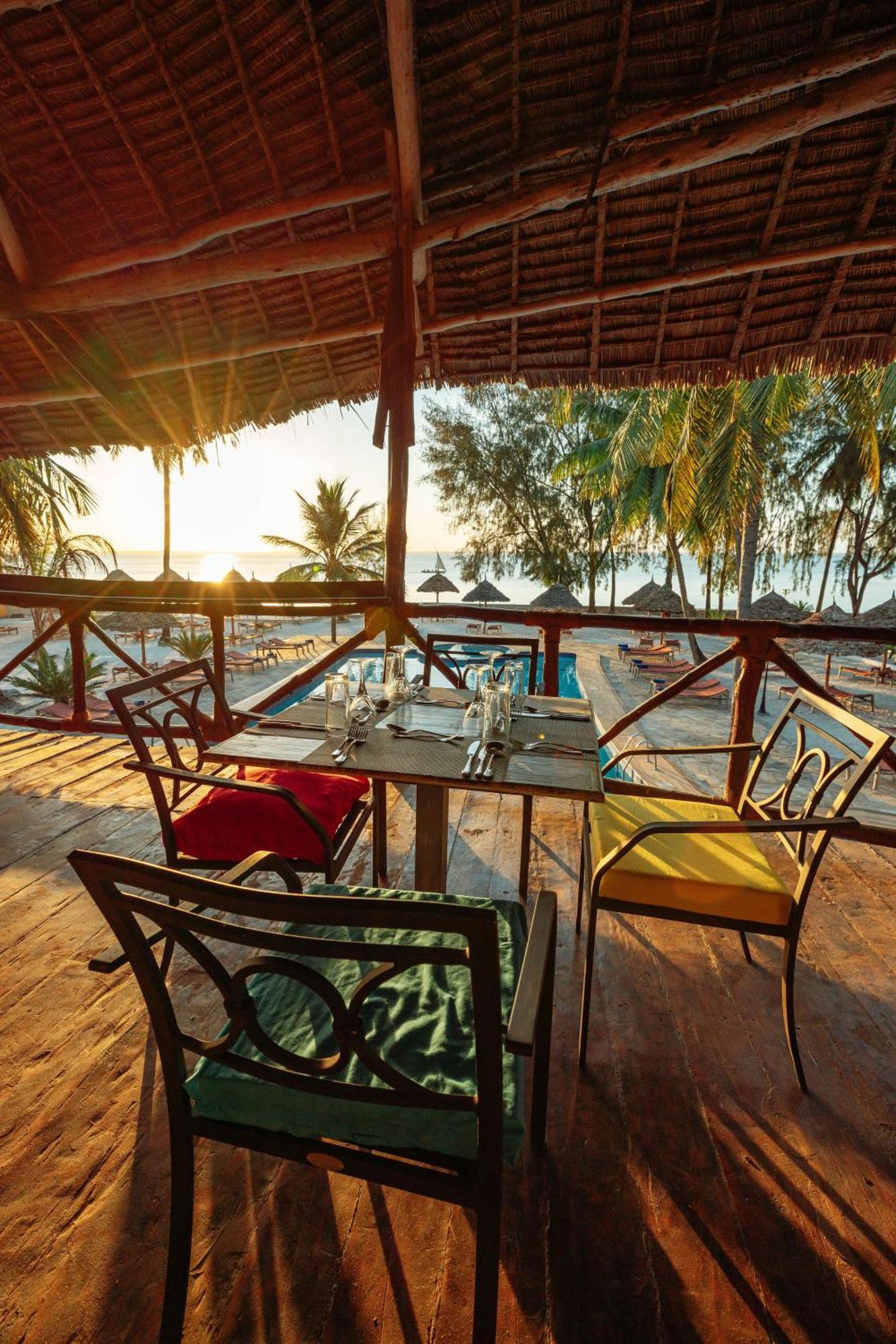 Sansi Kae Beach Resort Michamvi Buitenkant foto